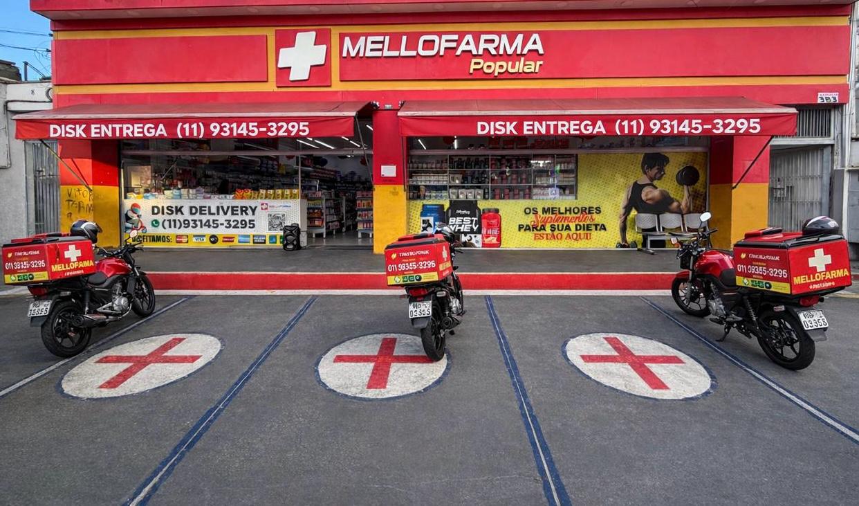 Fachada da MelloFarma Popular